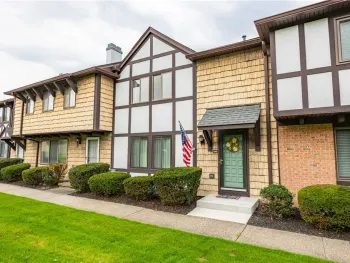 Property at 122 Camberley Place, Penfield, NY 14526