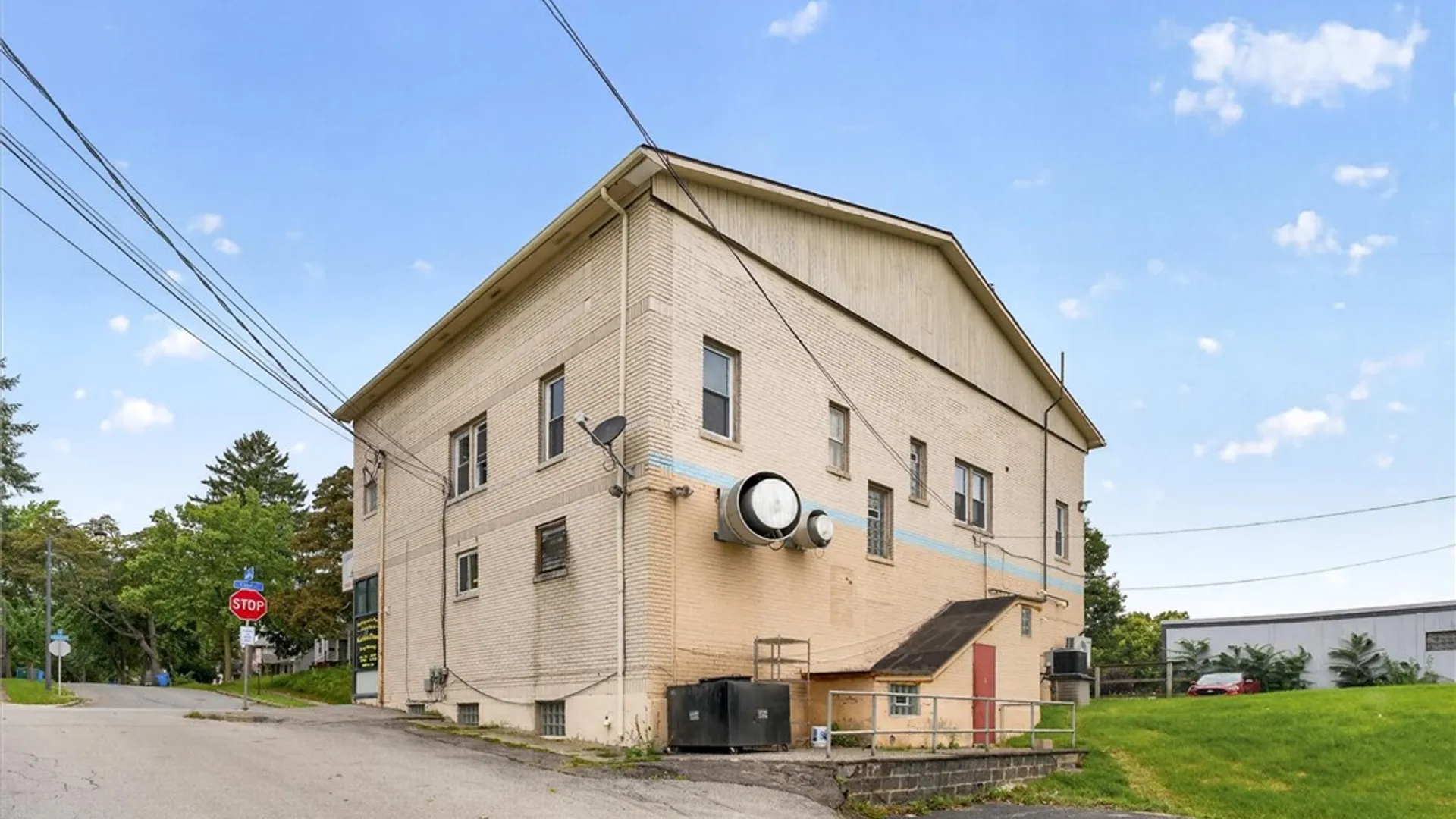 Property at 3212 Lake Avenue, Rochester, NY 14612 5