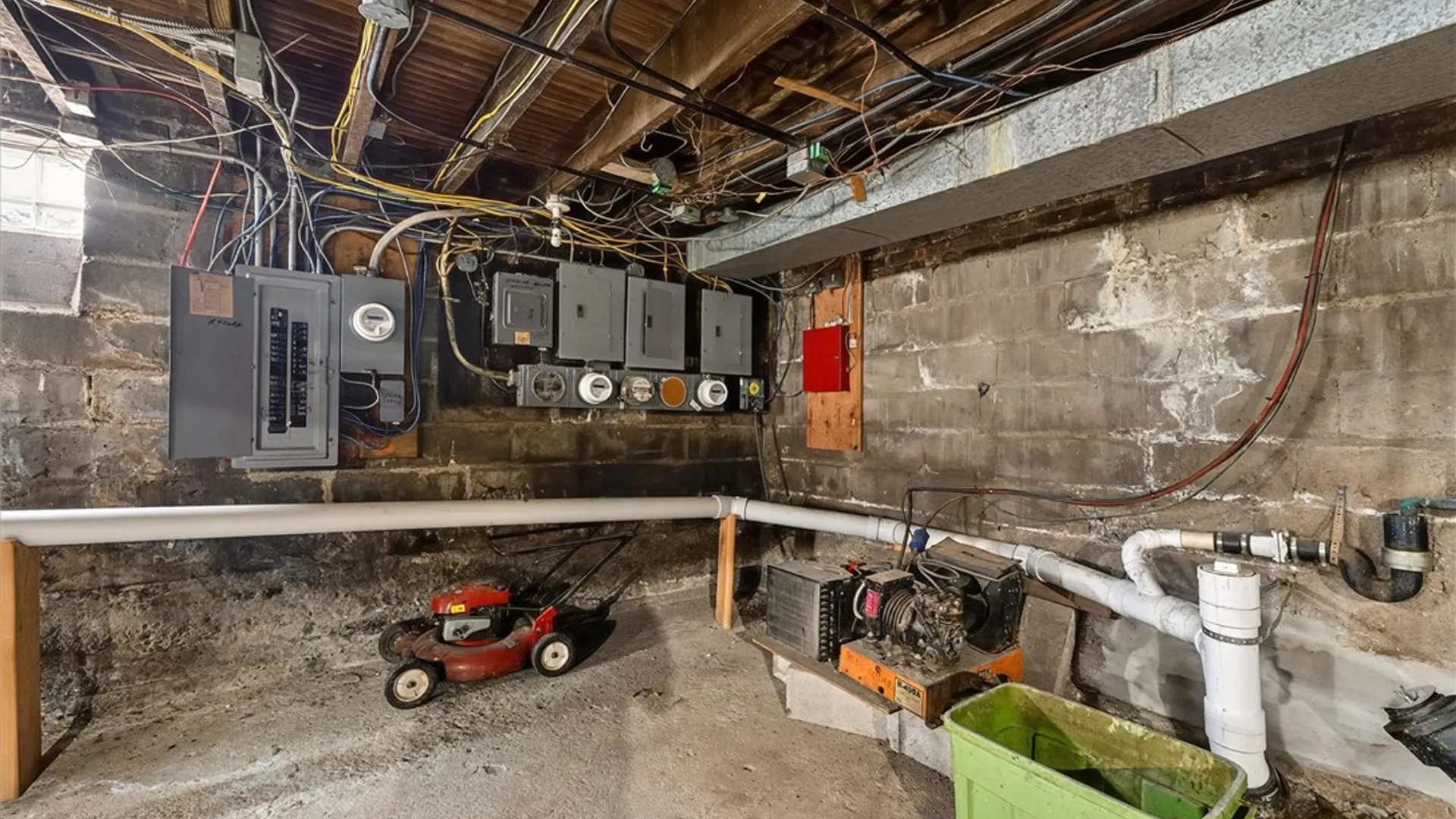 Property at 3212 Lake Avenue, Rochester, NY 14612 48