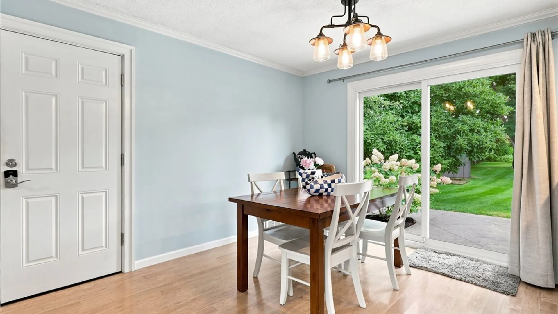 Property at 464 Manse Lane, Penfield, NY 14625 7