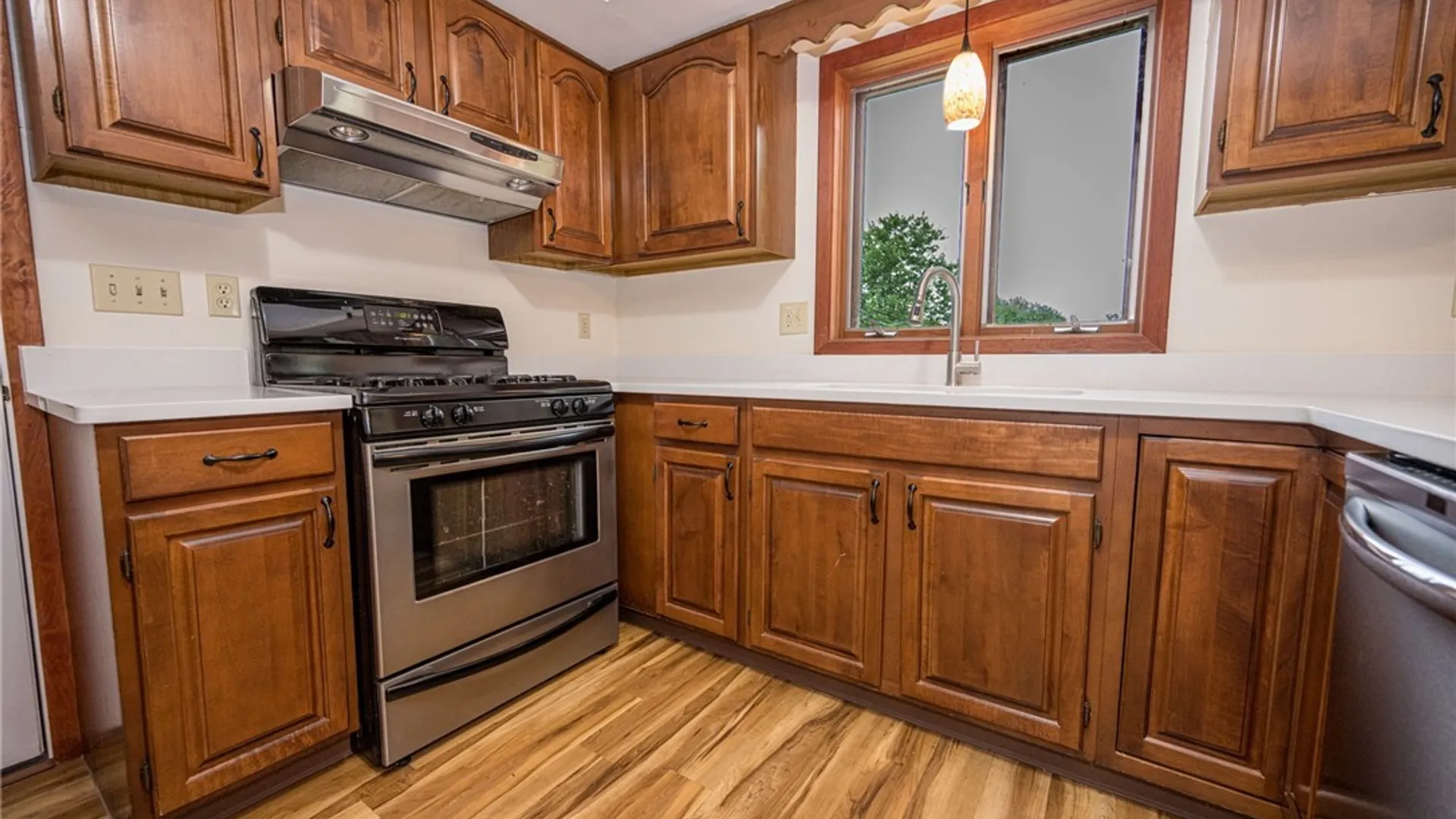 Property at 7321 Gerald Drive, Eden, NY 14075 10