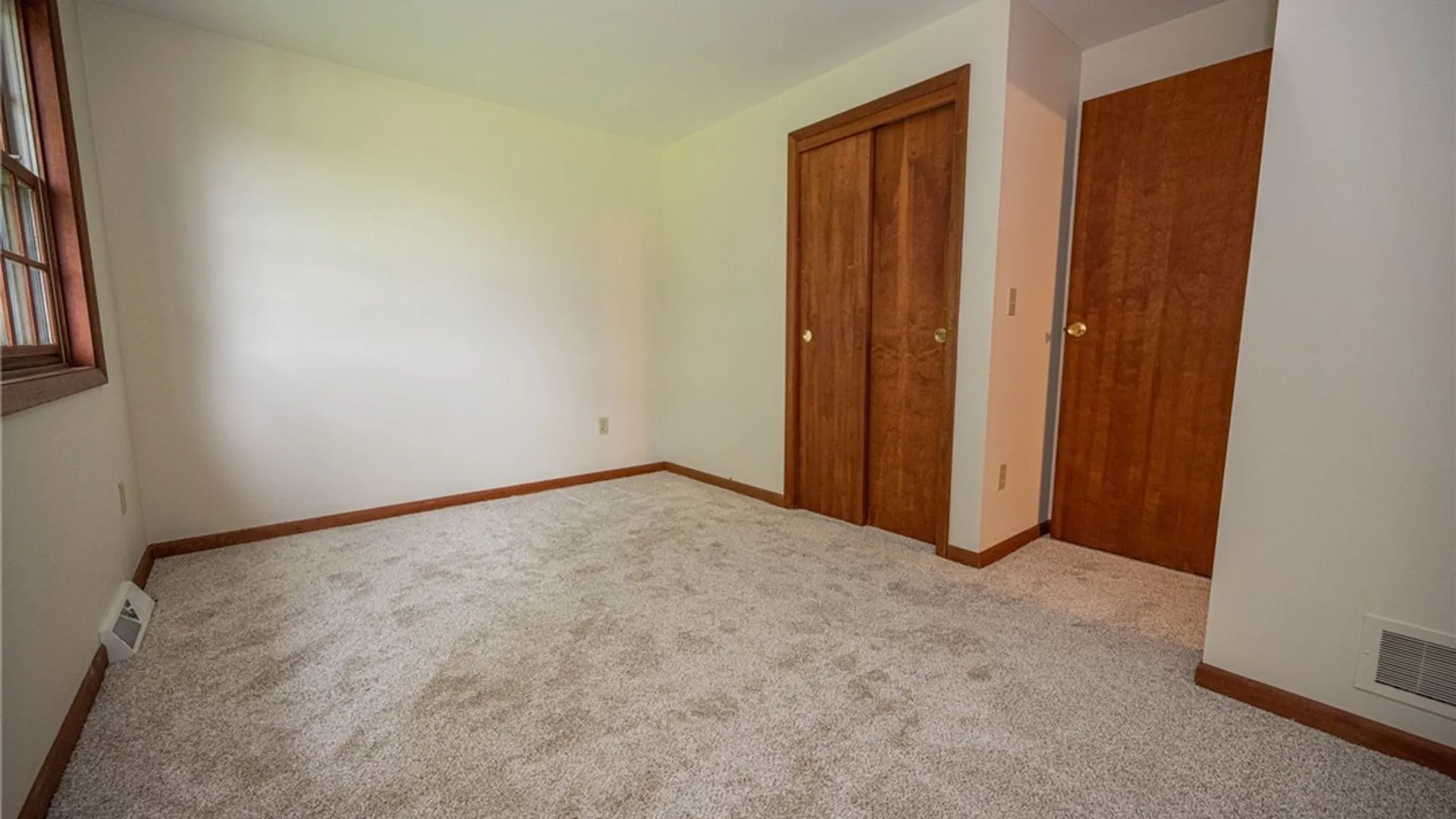 Property at 7321 Gerald Drive, Eden, NY 14075 38