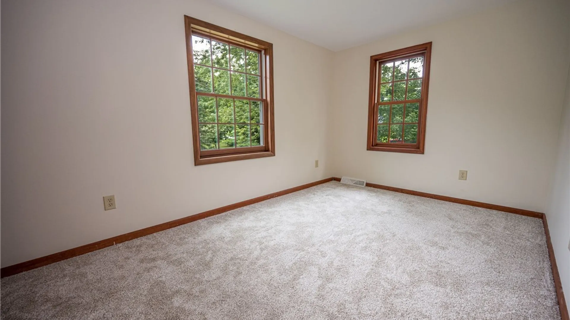 Property at 7321 Gerald Drive, Eden, NY 14075 34