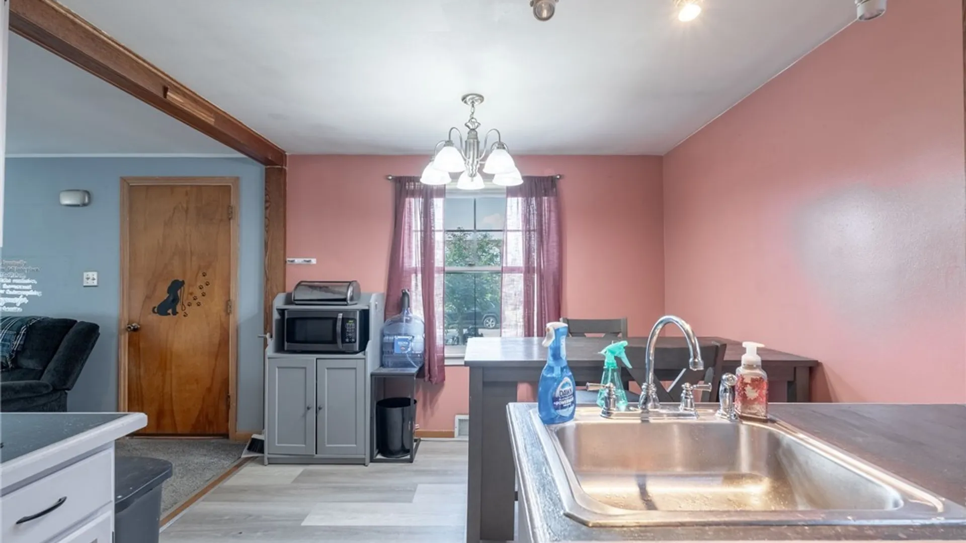 Property at 100 Treadwell Road, Tonawanda, NY 14150 6