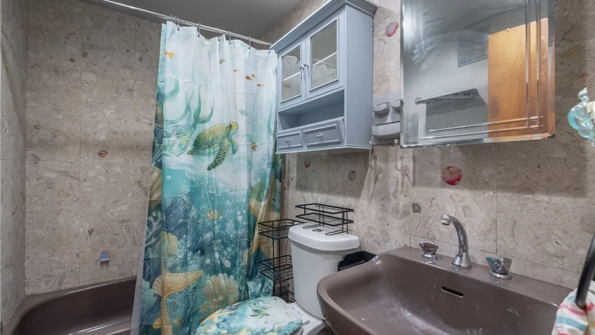 Property at 100 Treadwell Road, Tonawanda, NY 14150 16