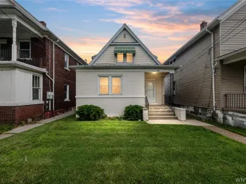 Property at 461 22nd Street, Niagara Falls, NY 14303