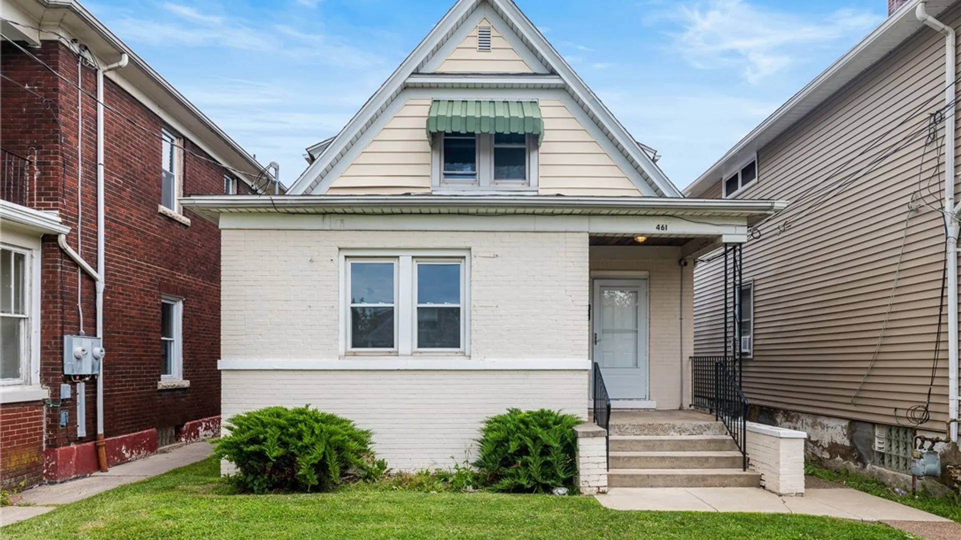 Property at 461 22nd Street, Niagara Falls, NY 14303 3