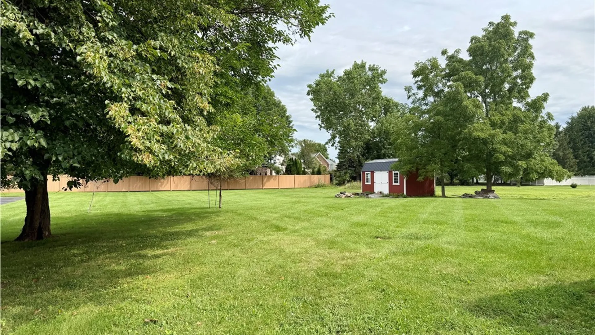 Property at 8200 Greiner Rd, Clarence, NY 14221 34
