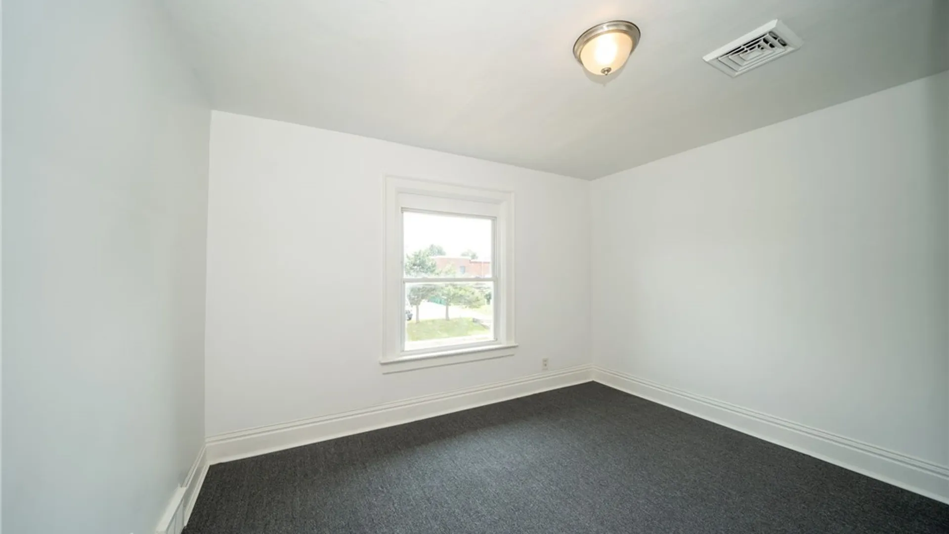 Property at 30 Hennepin Street, Buffalo, NY 14206 23