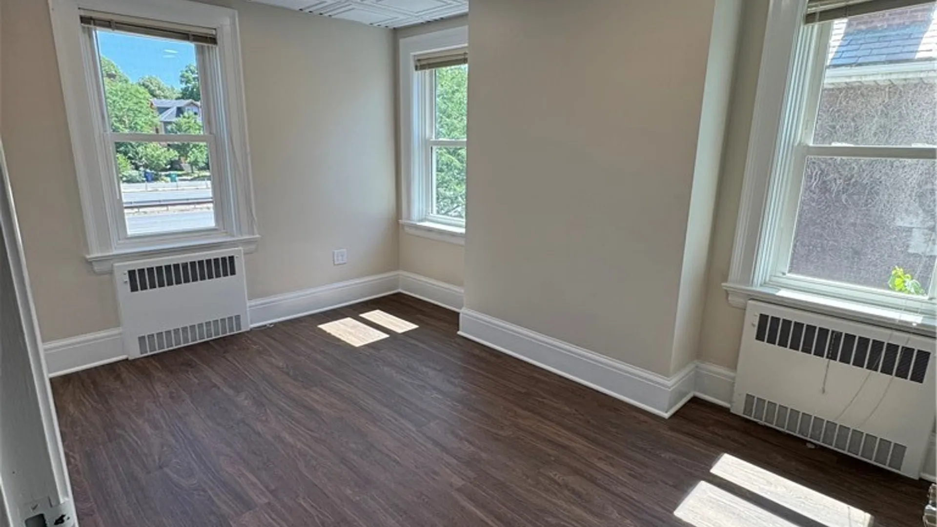 Property at 77 W Humboldt Parkway, Buffalo, NY 14214 16