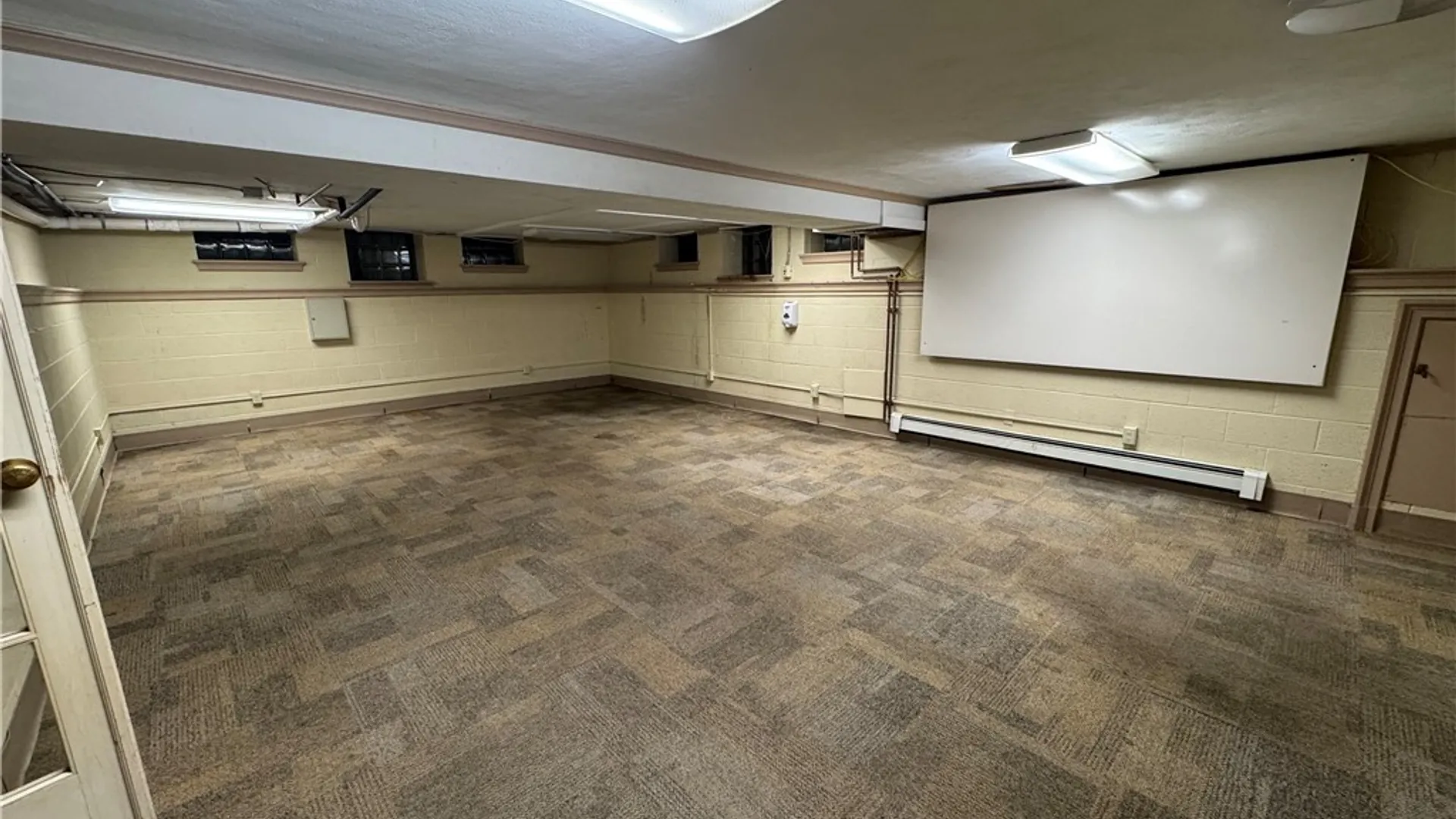 Property at 77 W Humboldt Parkway, Buffalo, NY 14214 29