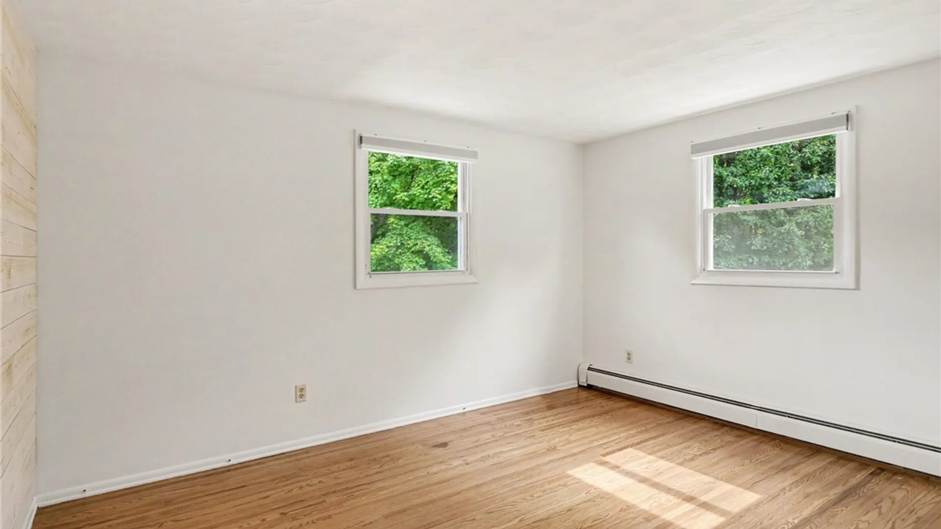 Property at 425 Tara Lane, Webster, NY 14580 21