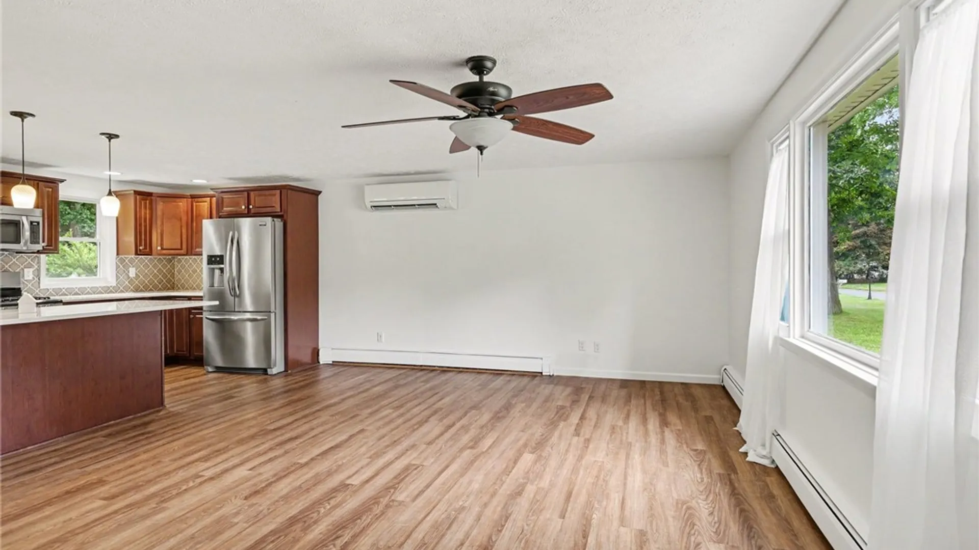 Property at 425 Tara Lane, Webster, NY 14580 7
