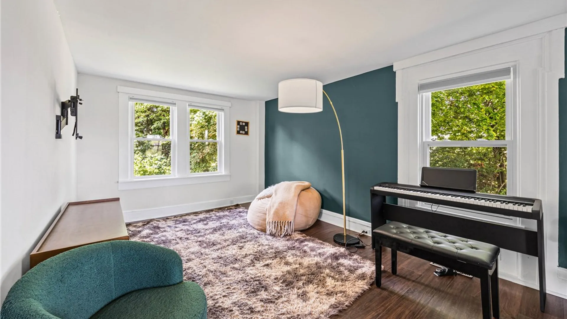 Property at 393 Mendon Center Road, Pittsford, NY 14534 6