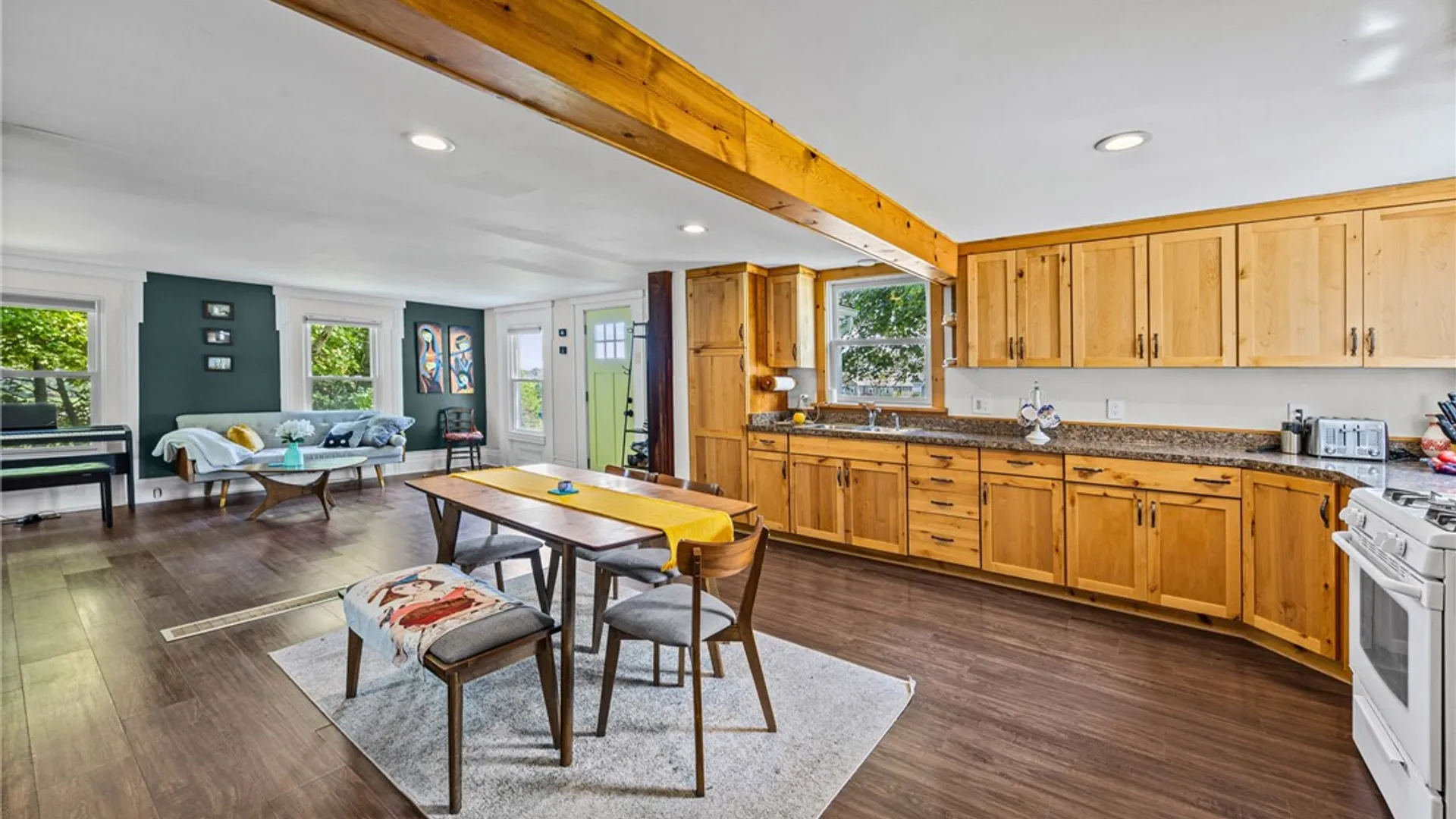 Property at 393 Mendon Center Road, Pittsford, NY 14534 8