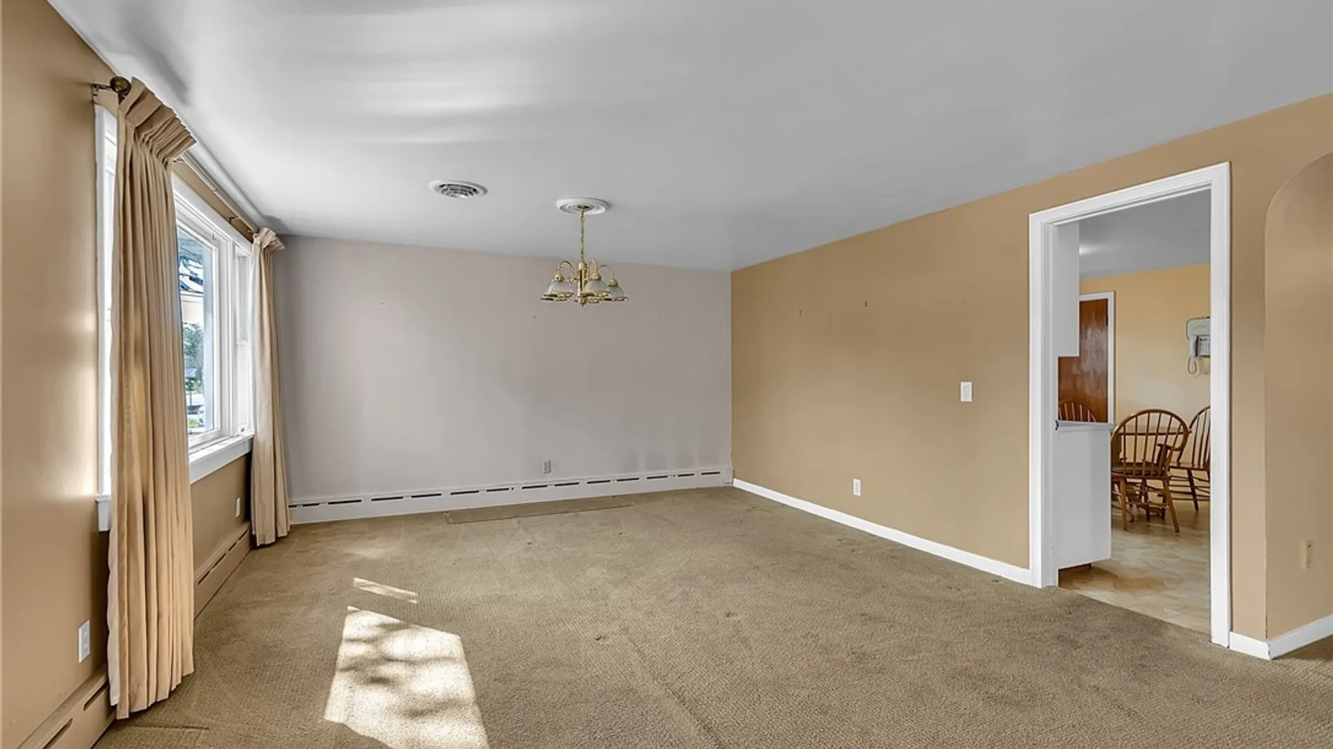 Property at 98 Irene Street, Tonawanda, NY 14207 6