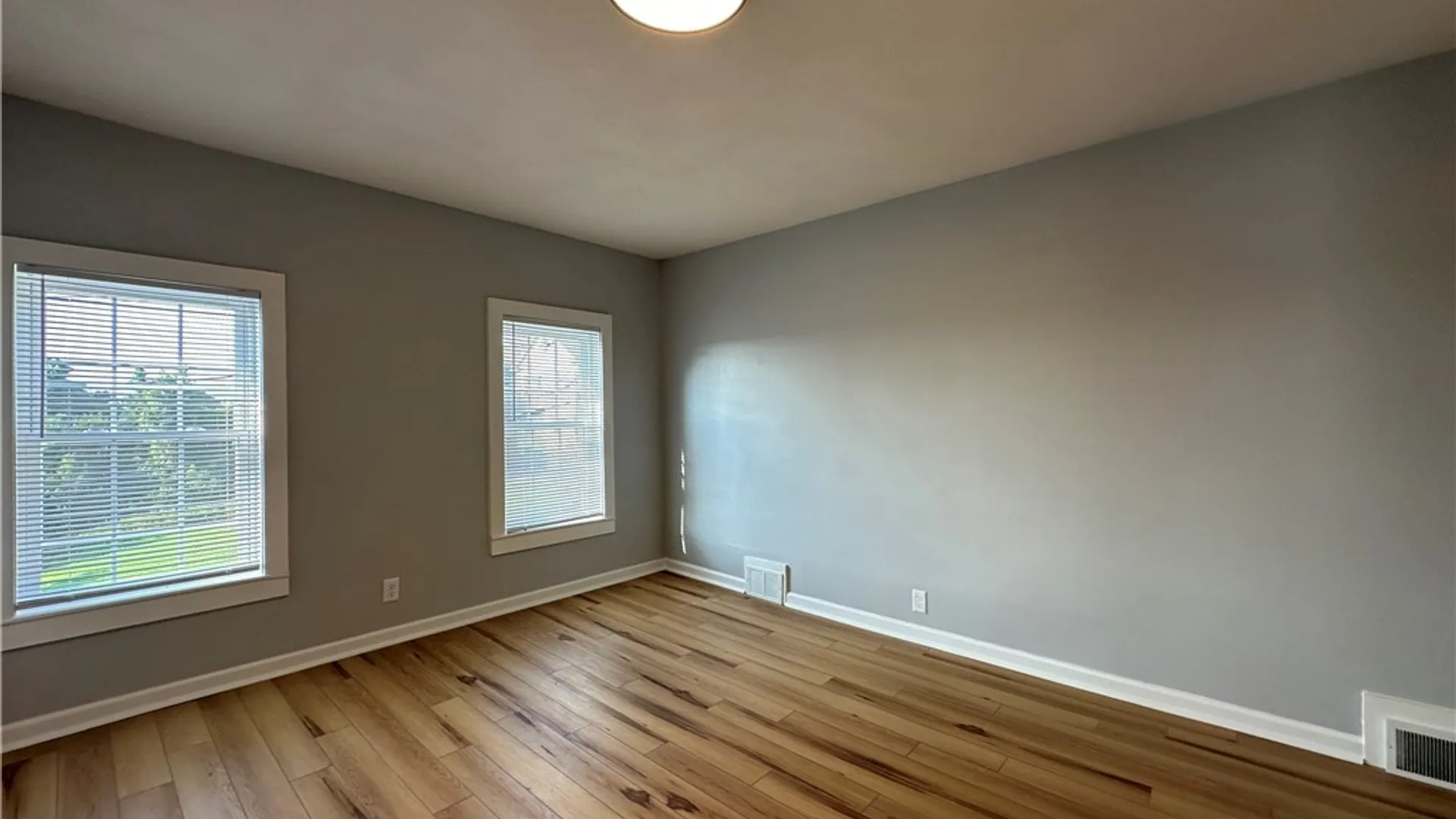 Property at 408 EAST LAUREL ST, Syracuse, NY 13203 21