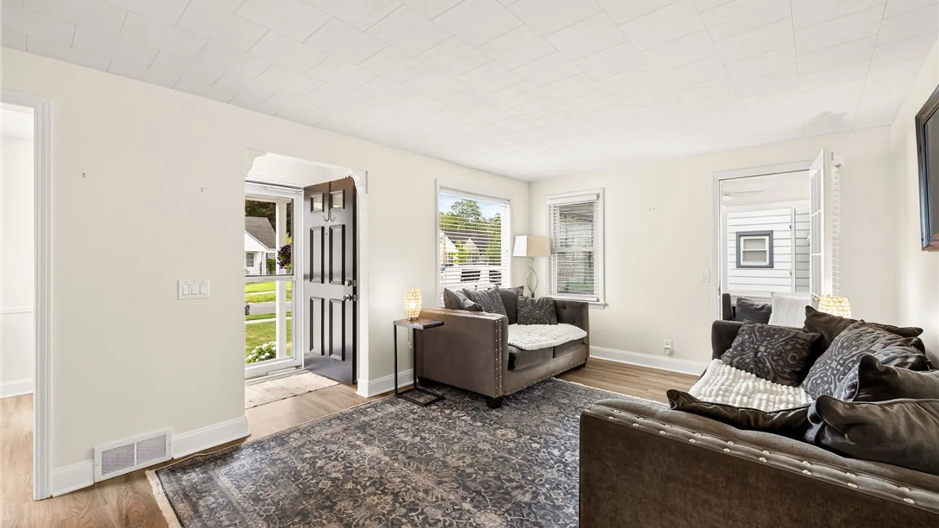 Property at 138 Glenthorne Road, Rochester, NY 14615 4