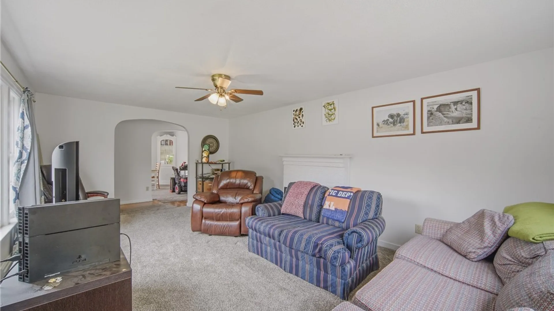 Property at 137 Old Liverpool Road, Salina, NY 13088 9