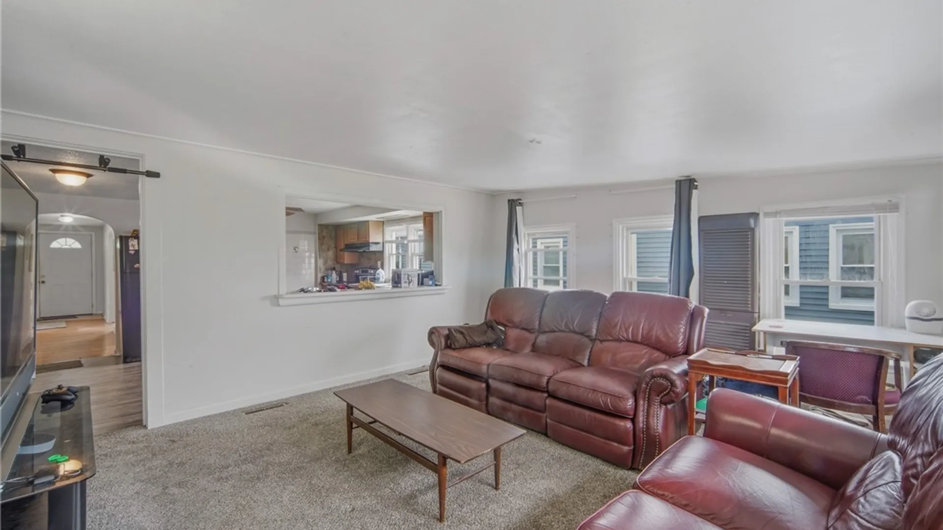 Property at 137 Old Liverpool Road, Salina, NY 13088 20