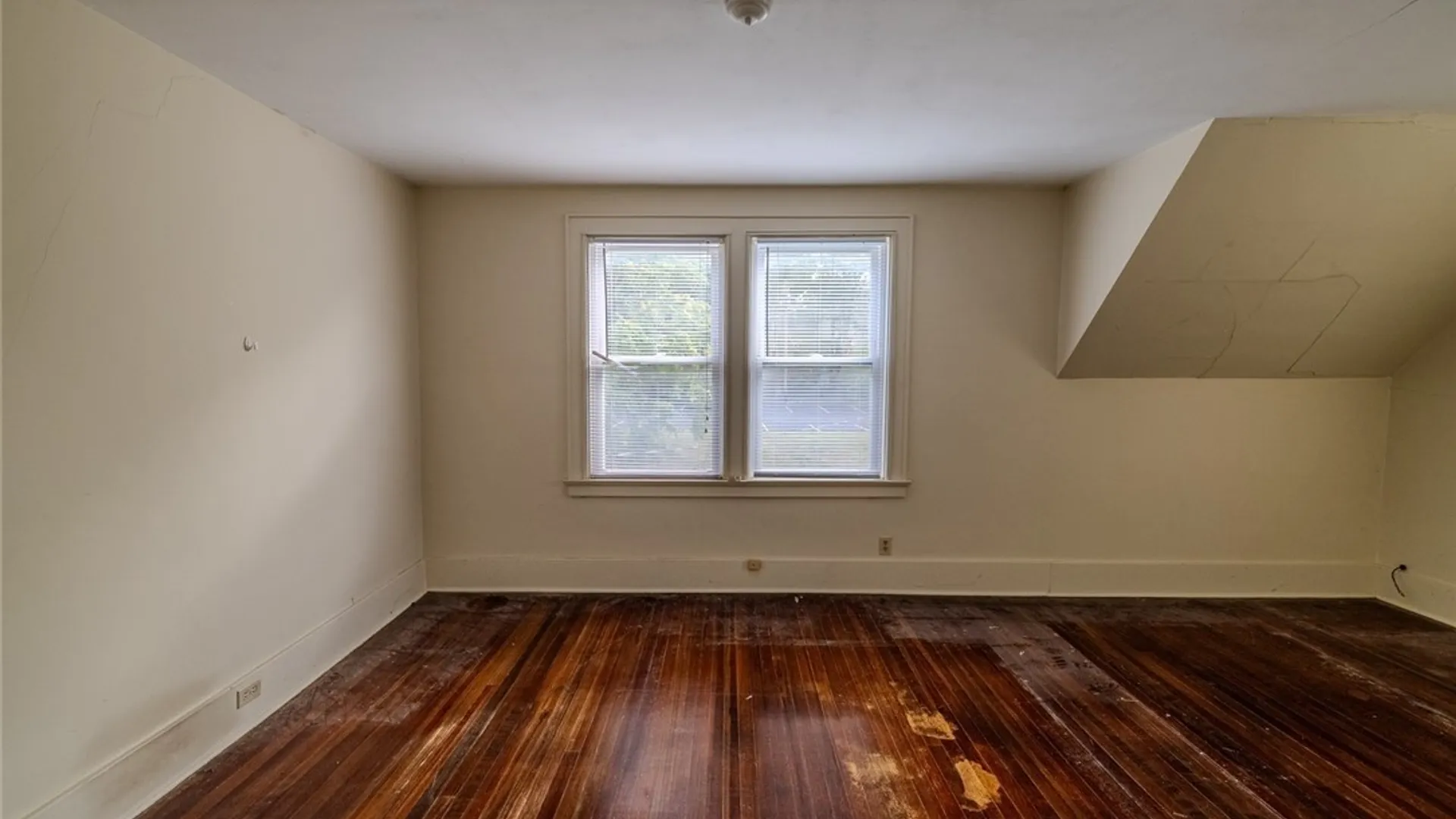 Property at 412 Graves Street, Syracuse, NY 13203 17