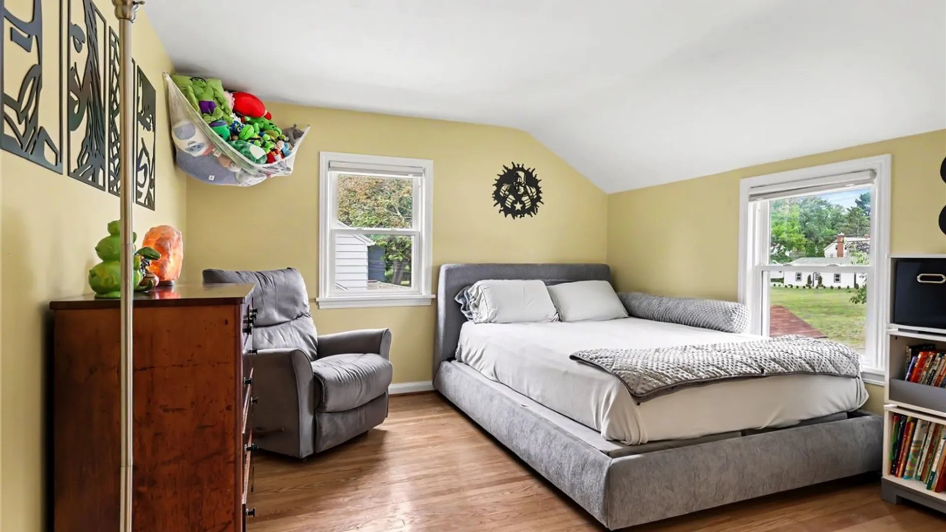 Property at 70 Thistledown Drive, Irondequoit, NY 14617 15