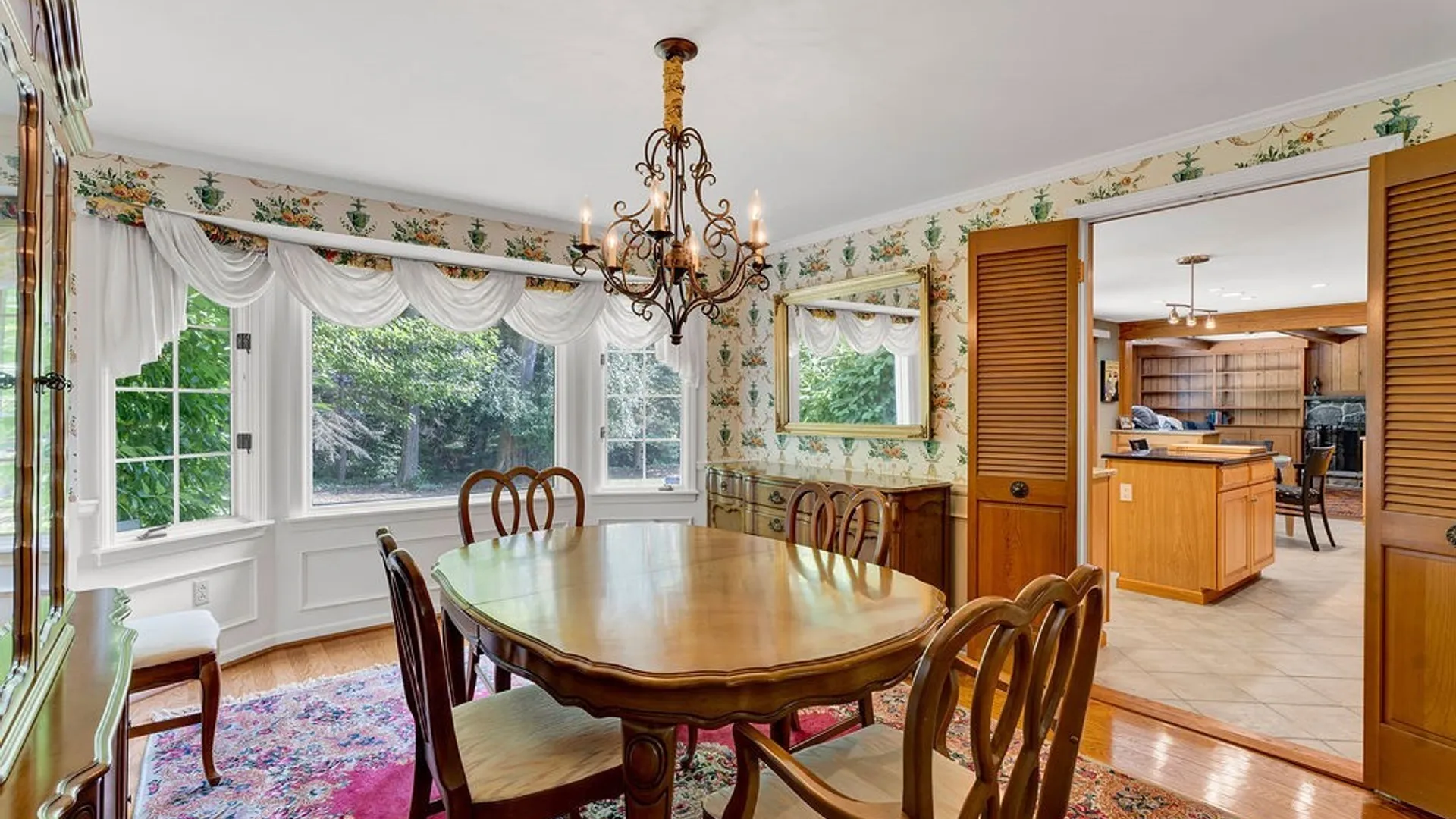 Property at 16 Chapel Woods Court, Amherst, NY 14221 9