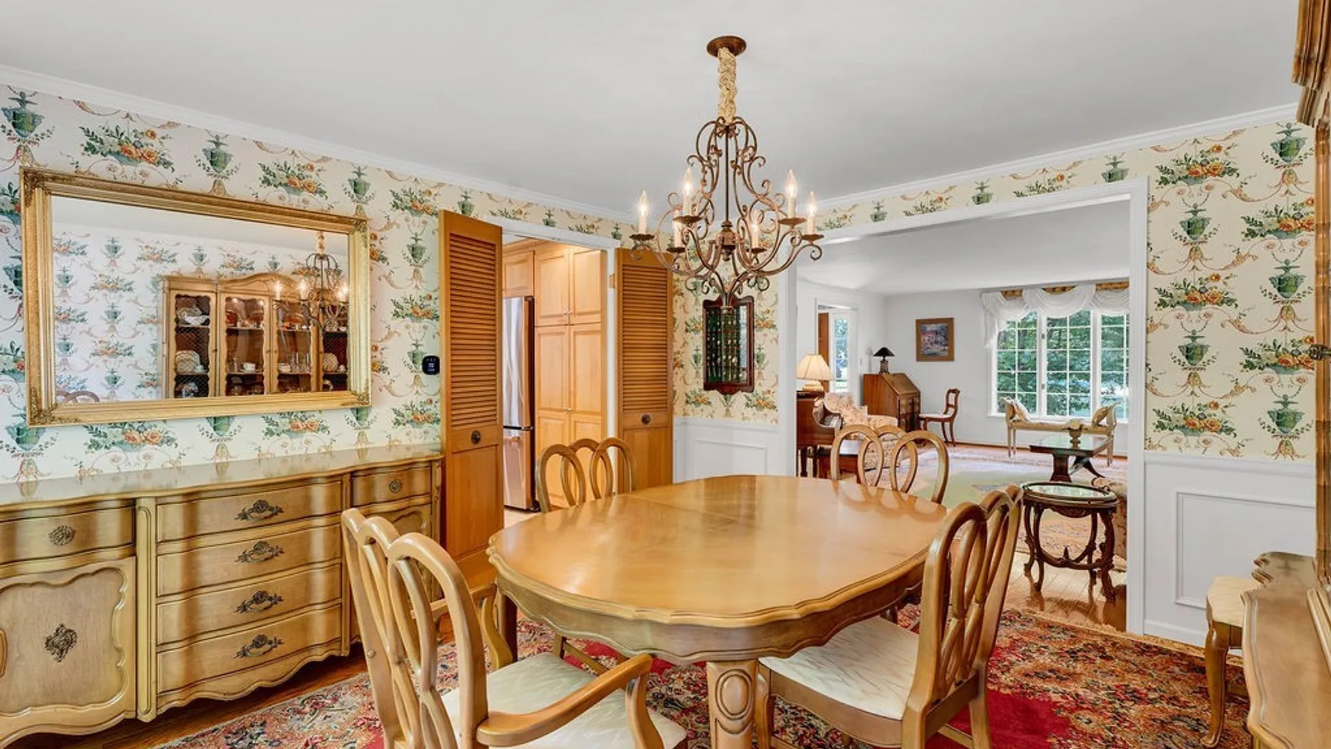 Property at 16 Chapel Woods Court, Amherst, NY 14221 10