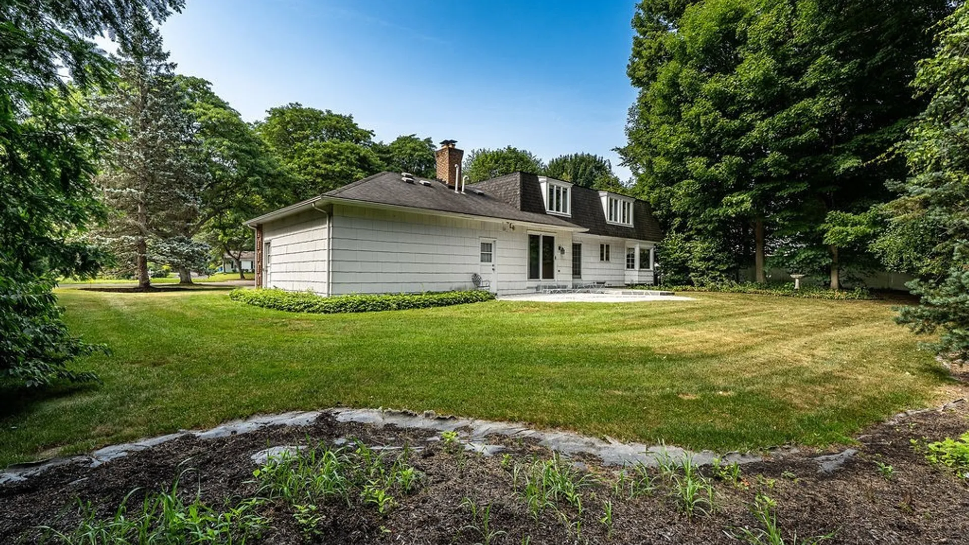 Property at 16 Chapel Woods Court, Amherst, NY 14221 39
