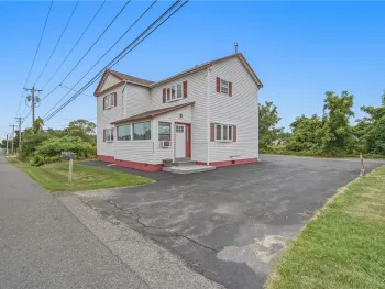 Property at 4976 W Taft Road, Clay, NY 13088