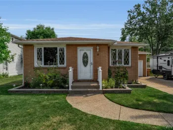 Property at 19 N Transit Hill Drive, Cheektowaga, NY 14043