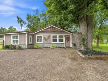 Property at 930 Sunset Beach Road, Carlton, NY 14571