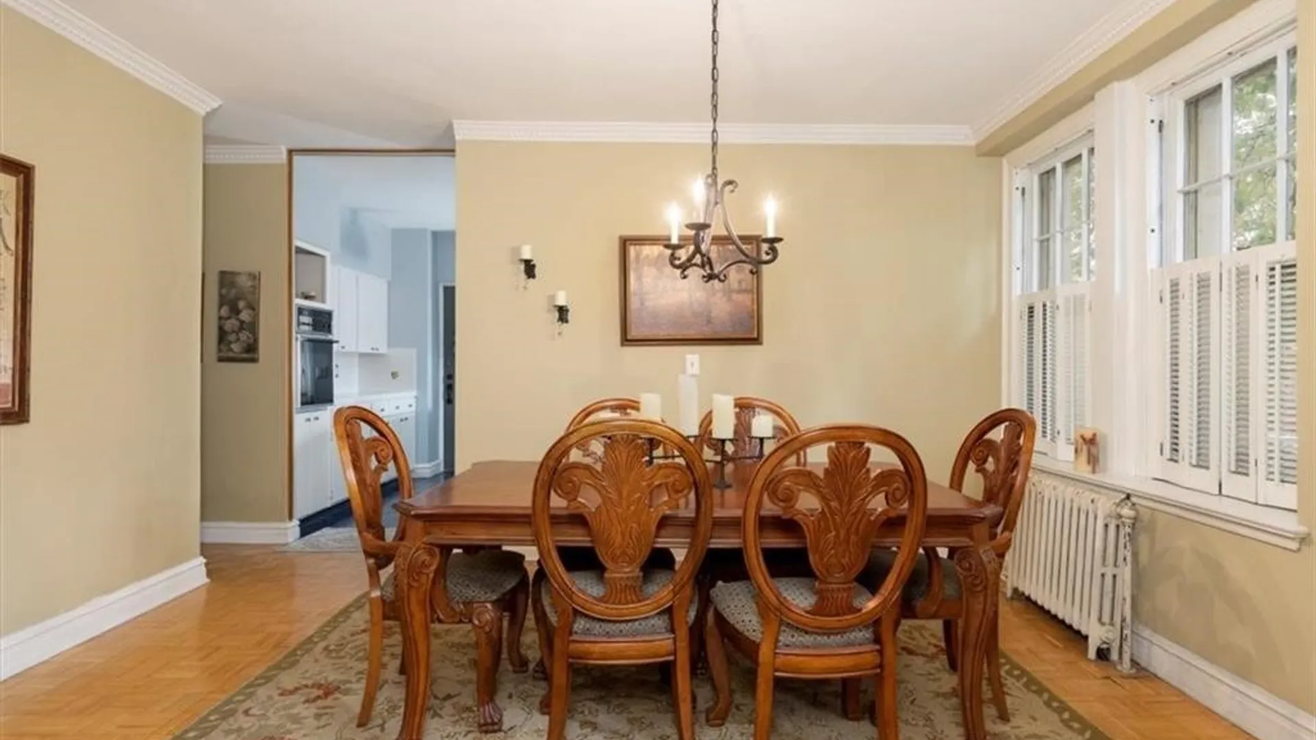 Property at 925 Delaware Avenue, Buffalo, NY 14209 8