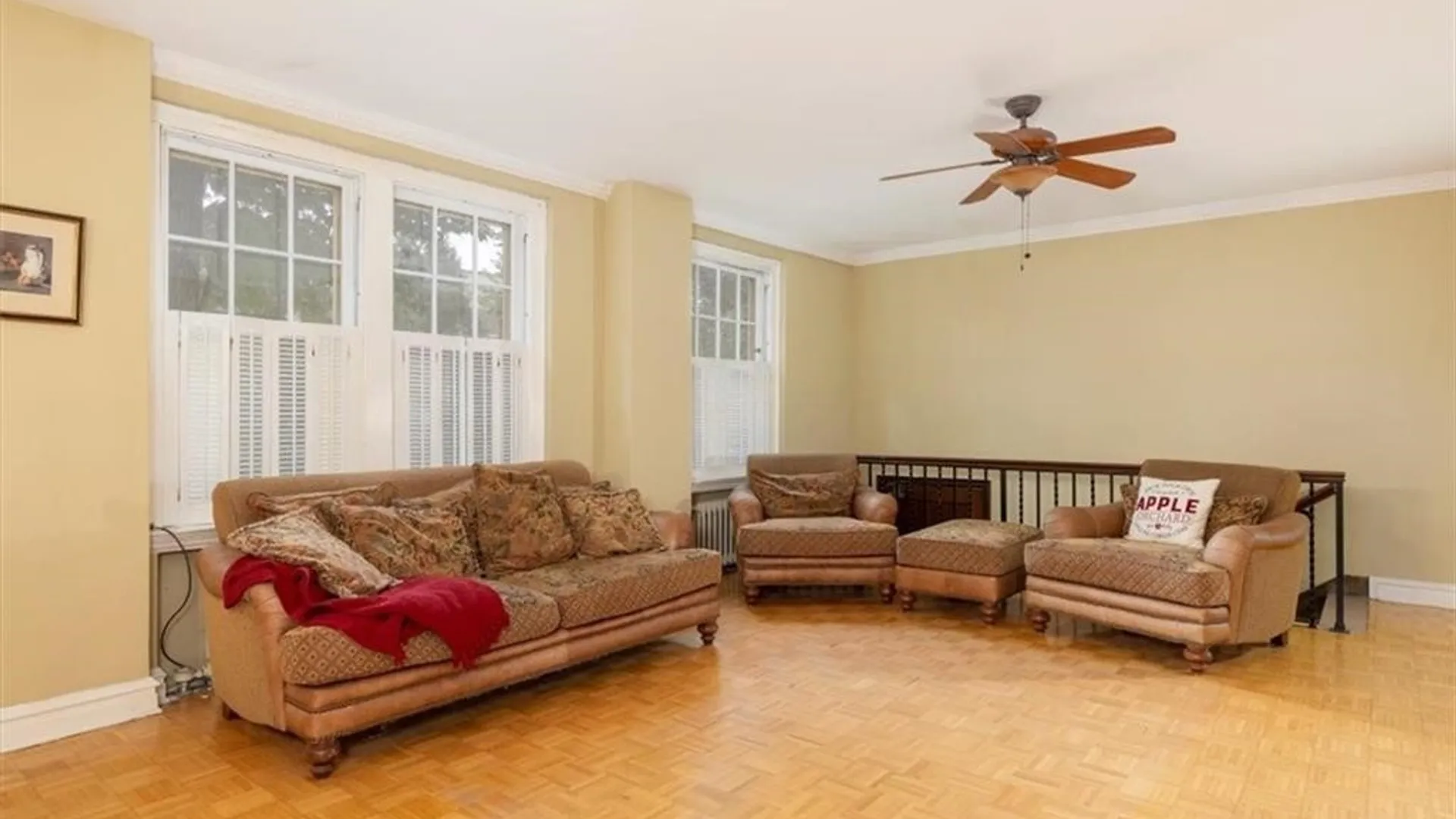 Property at 925 Delaware Avenue, Buffalo, NY 14209 3