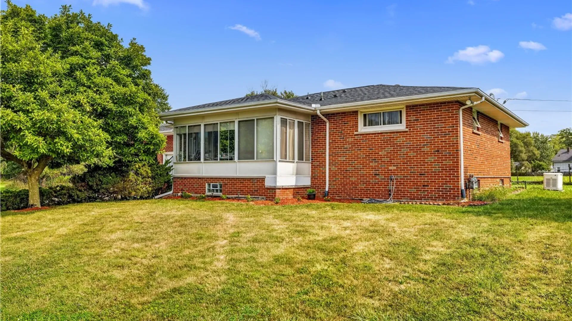 Property at 1608 Orchard Park Road, West Seneca, NY 14224 3