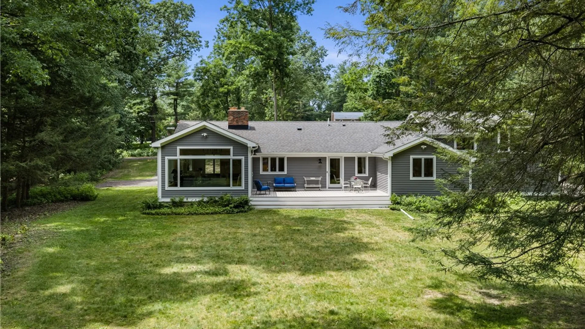 Property at 157 Crescent Hill Road, Perinton, NY 14534 10