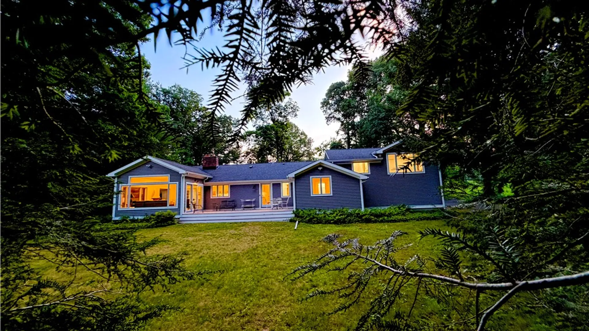Property at 157 Crescent Hill Road, Perinton, NY 14534 36