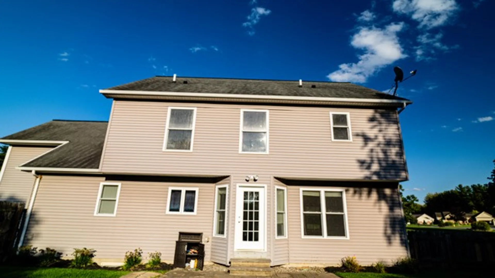Property at 649 Kayloc Circle, Webster, NY 14580 4