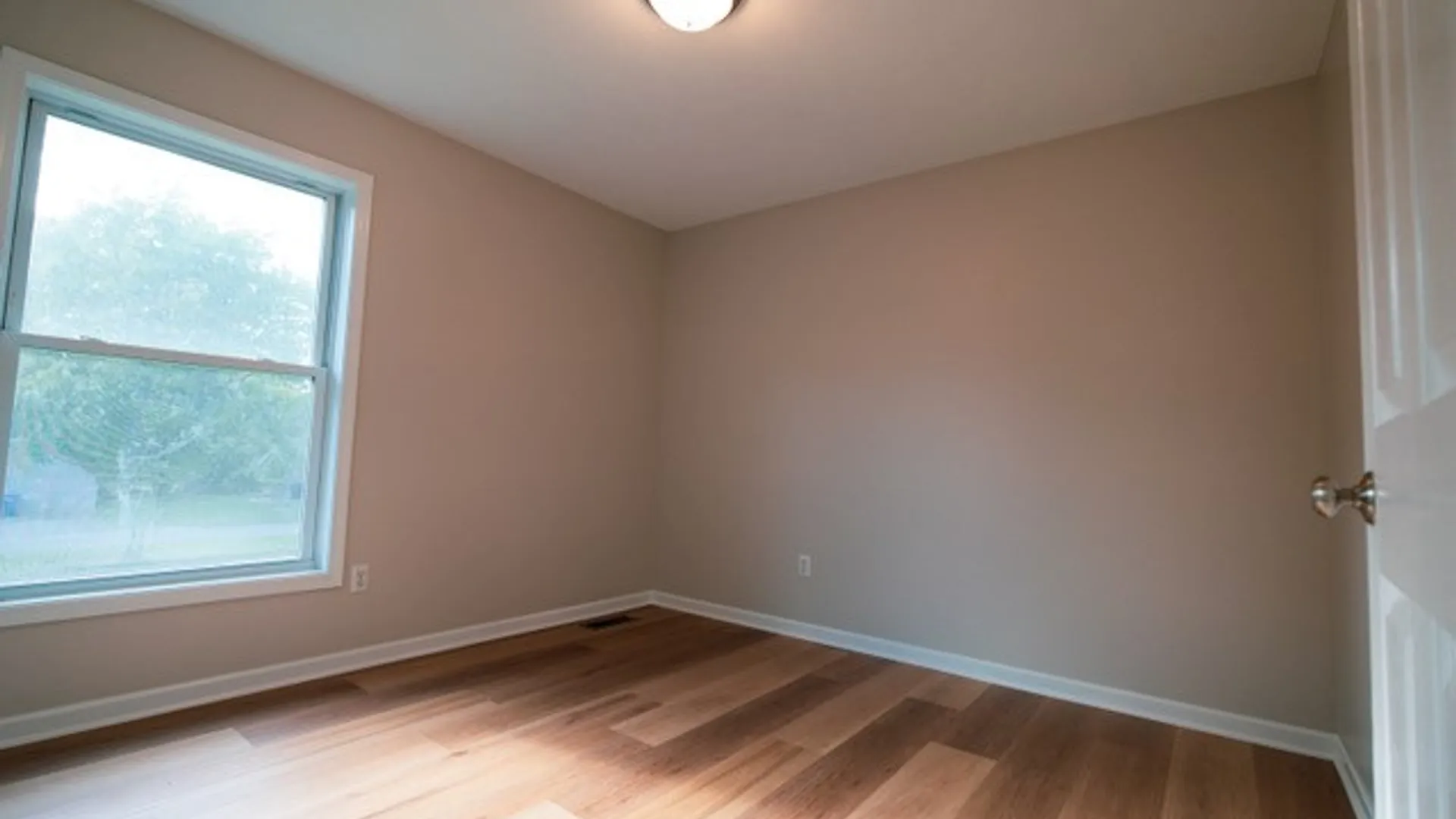 Property at 649 Kayloc Circle, Webster, NY 14580 24