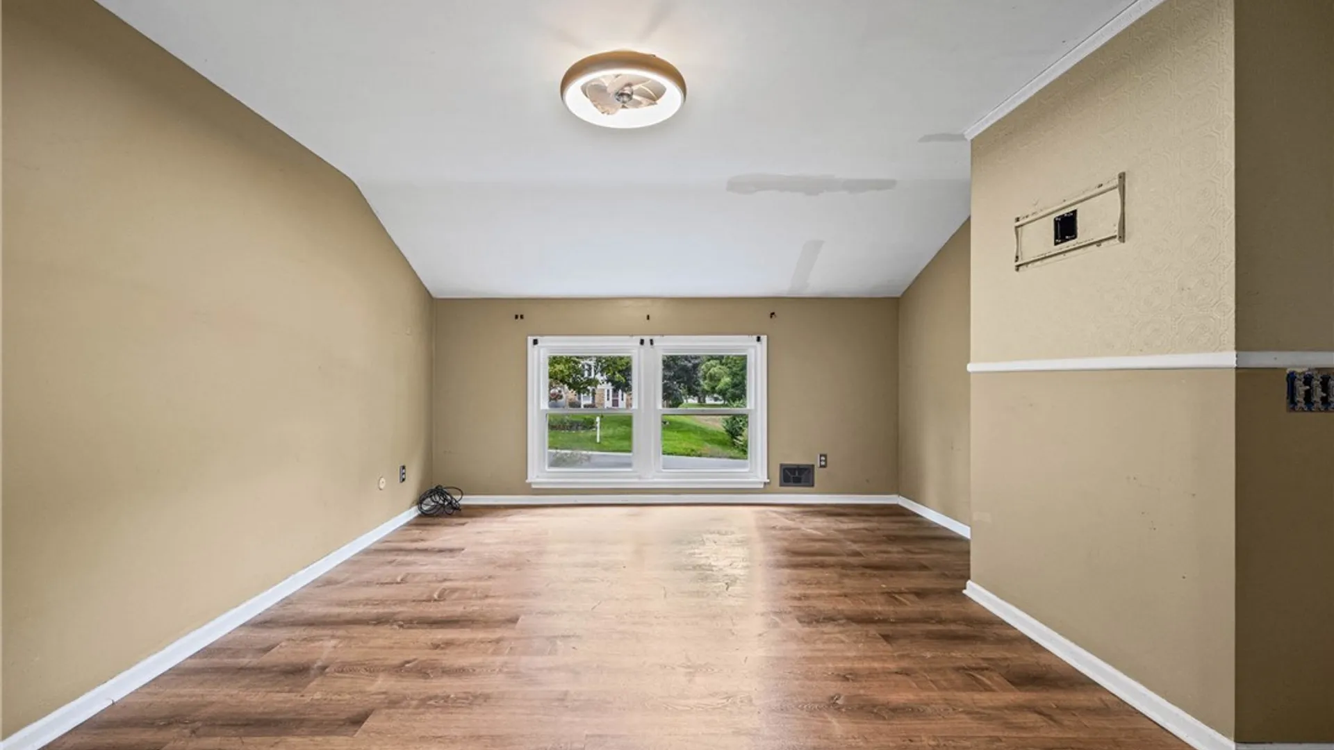 Property at 84 Deer Creek Road, Pittsford, NY 14534 23