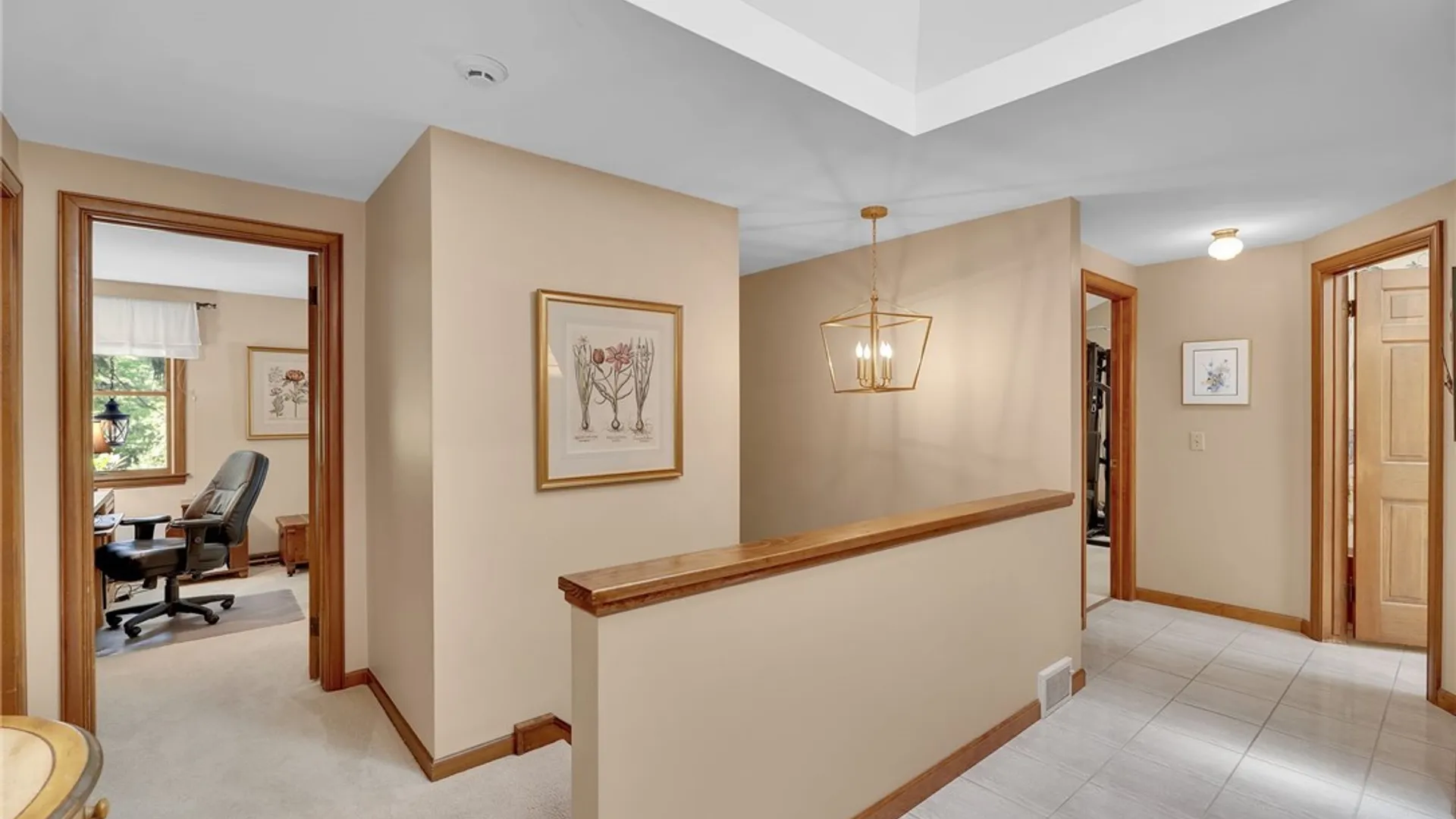 Property at 105 Tanglewood Drive, Orchard Park, NY 14127 24