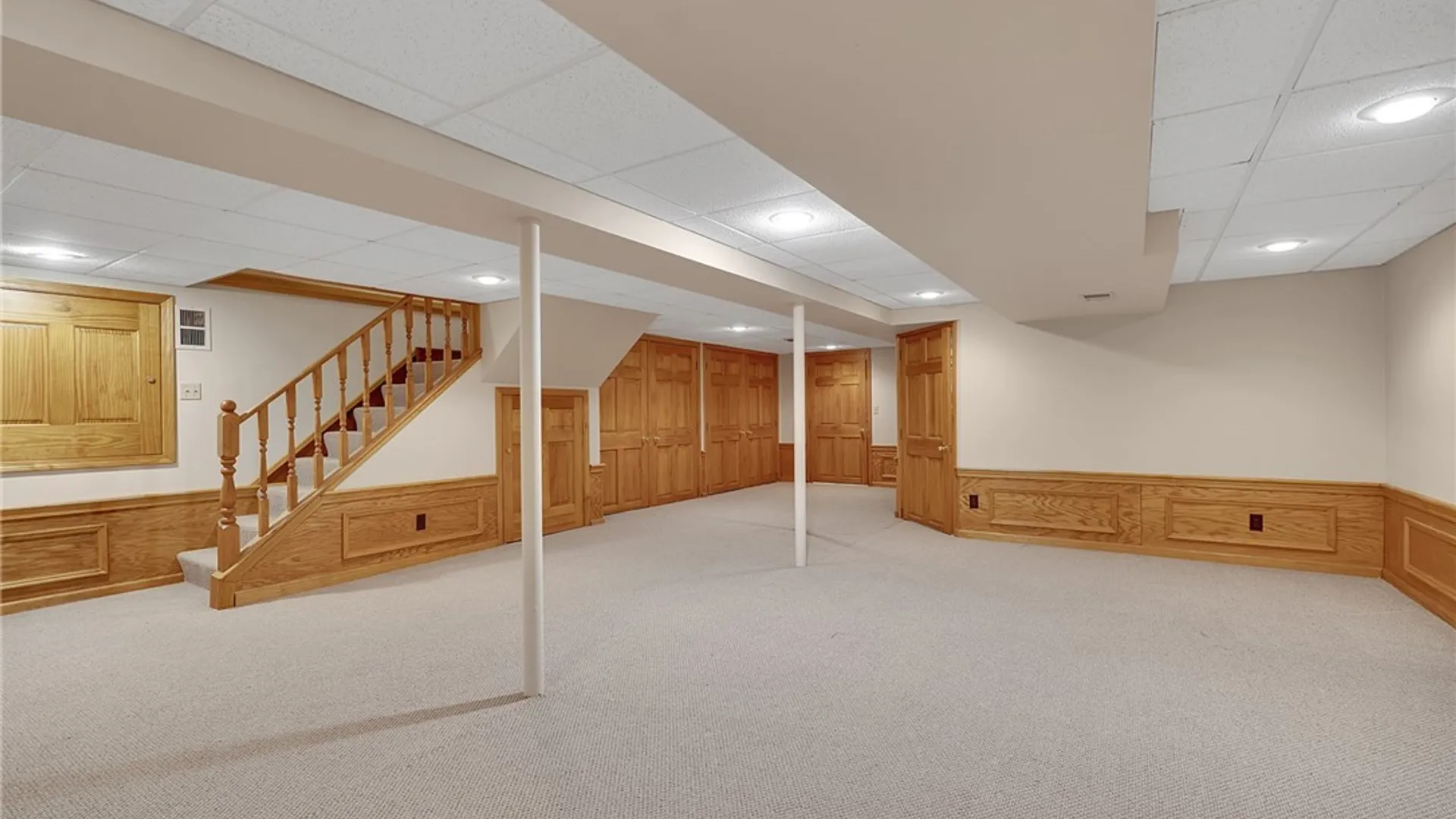 Property at 105 Tanglewood Drive, Orchard Park, NY 14127 41