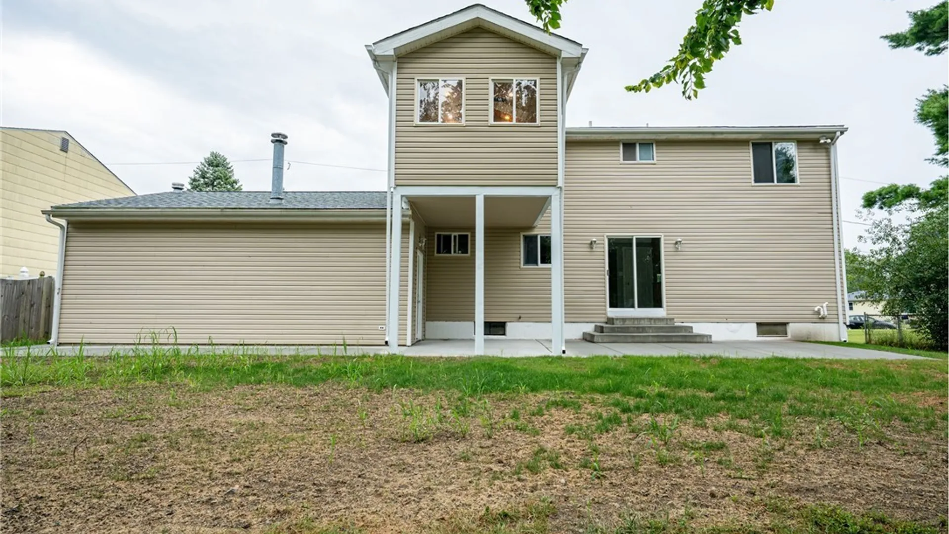 Property at 19 Schultz Road, Orchard Park, NY 14127 44