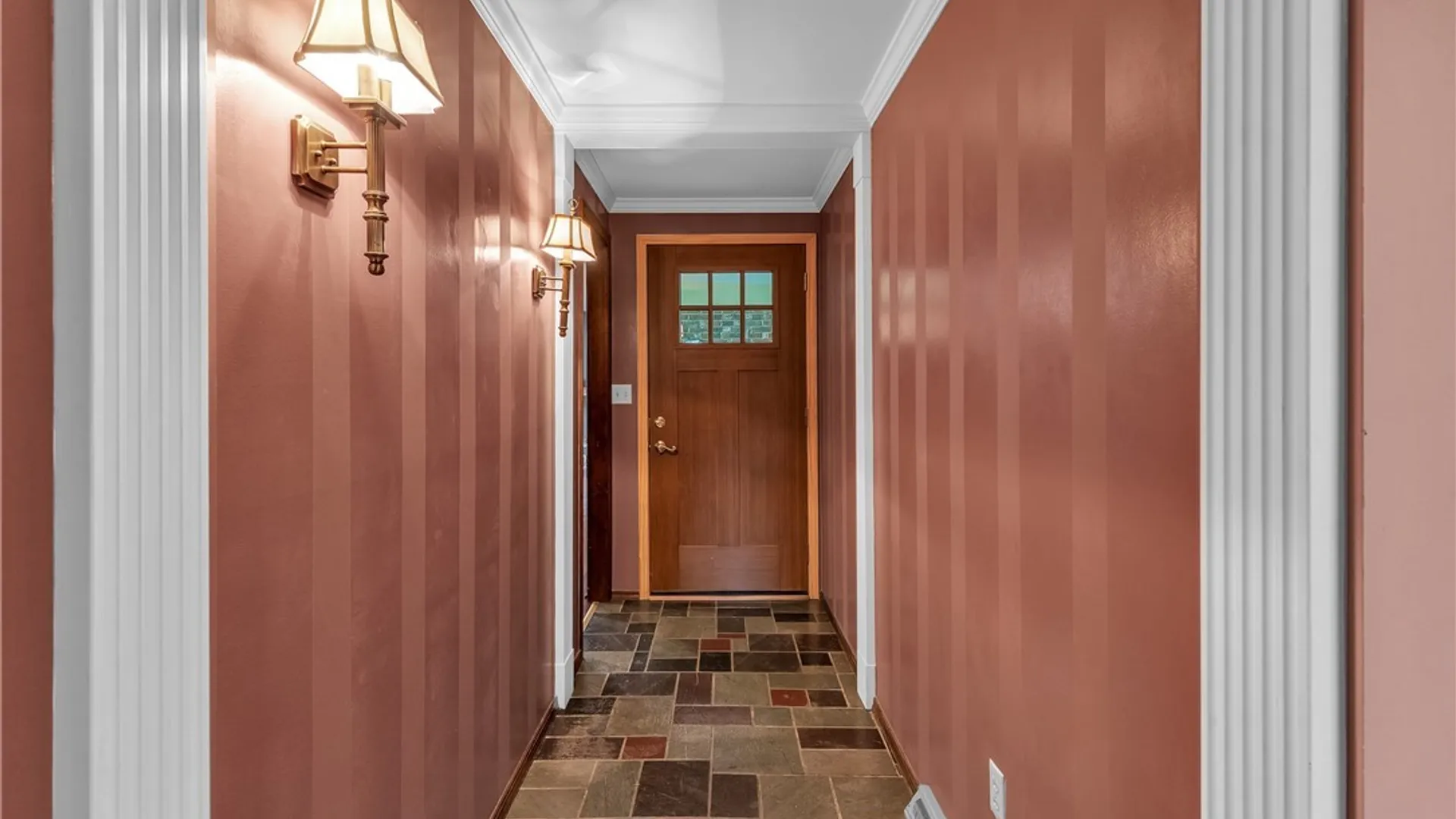 Property at 426 Hawthorne Place, Porter, NY 14174 11
