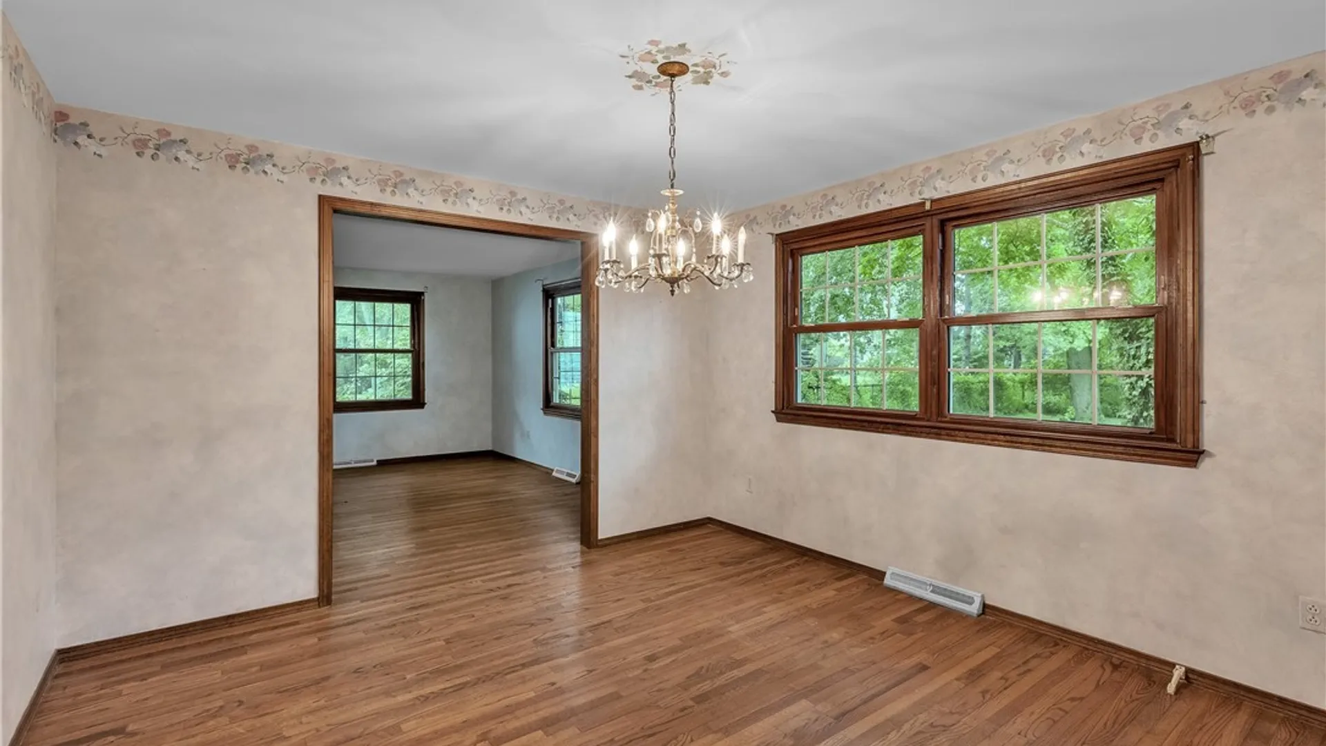 Property at 426 Hawthorne Place, Porter, NY 14174 16