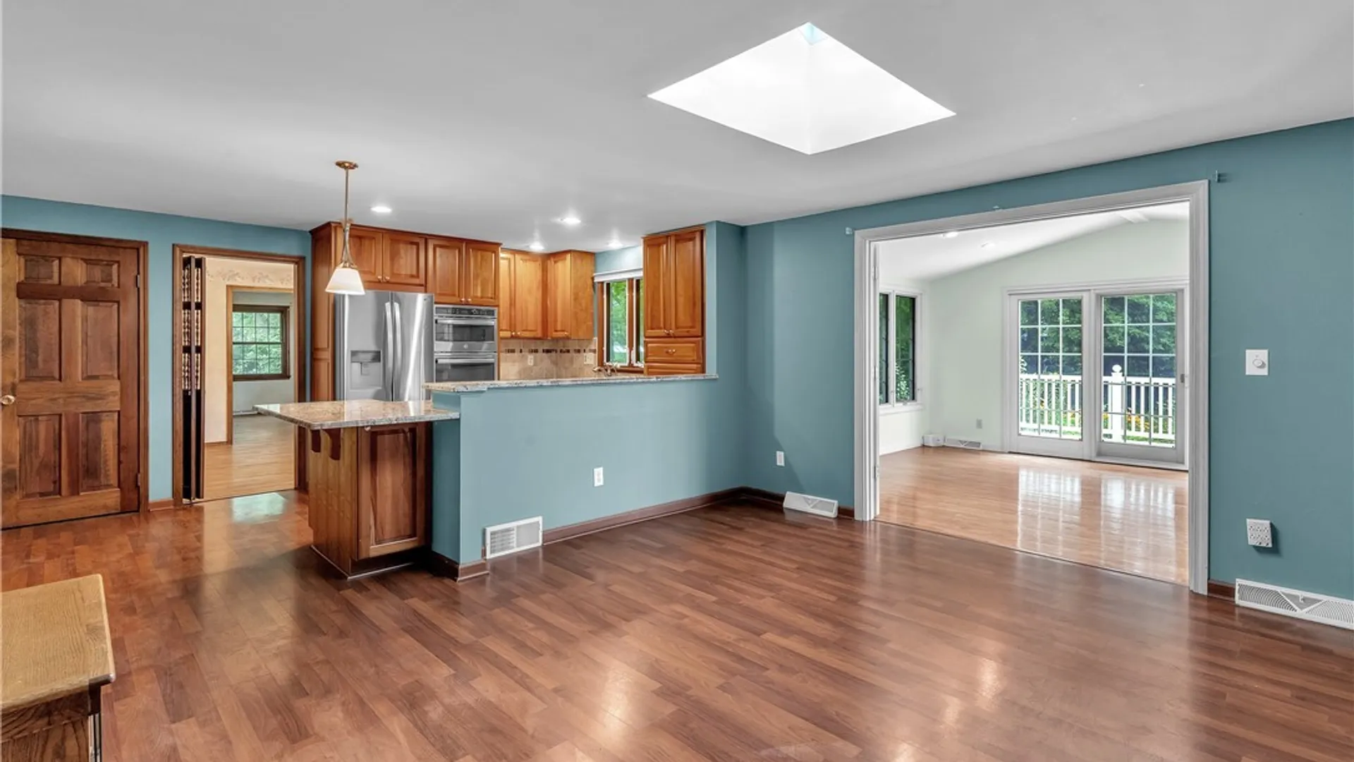 Property at 426 Hawthorne Place, Porter, NY 14174 27