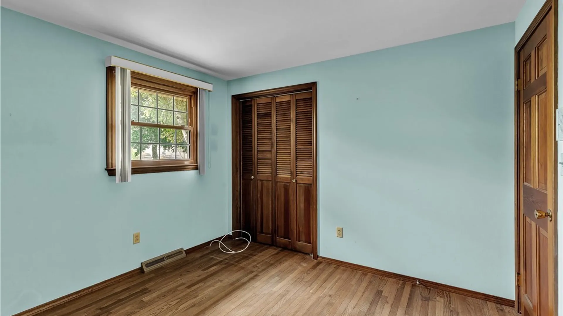Property at 426 Hawthorne Place, Porter, NY 14174 35