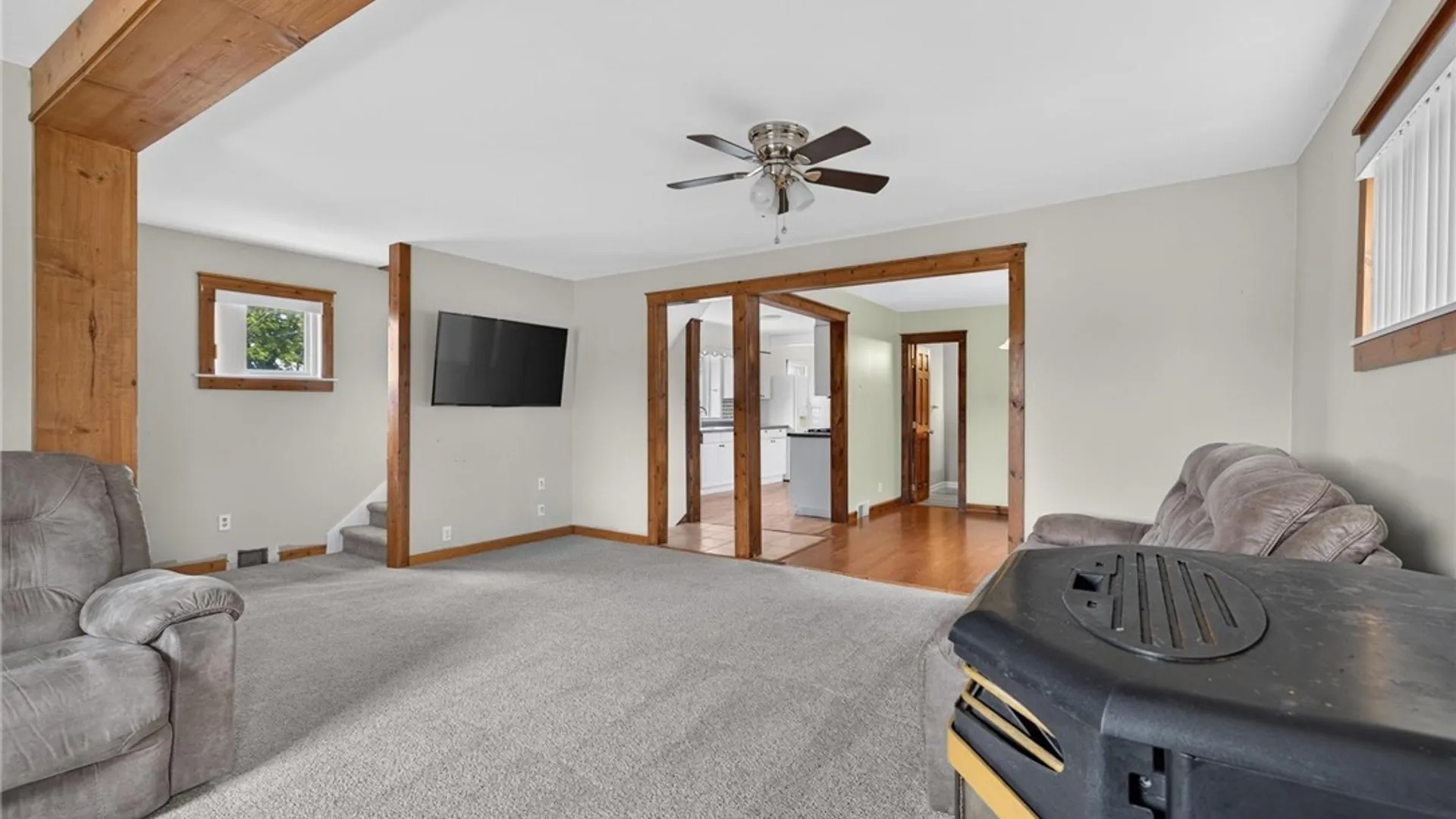 Property at 483 Reiman Street, Cheektowaga, NY 14212 15