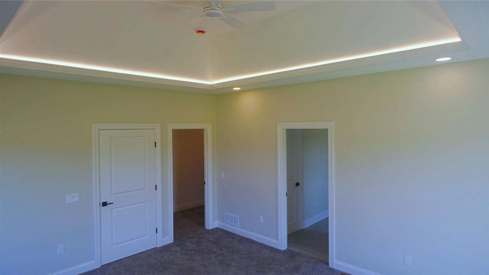 Property at 2 Maries Way, Ogden, NY 14624 12