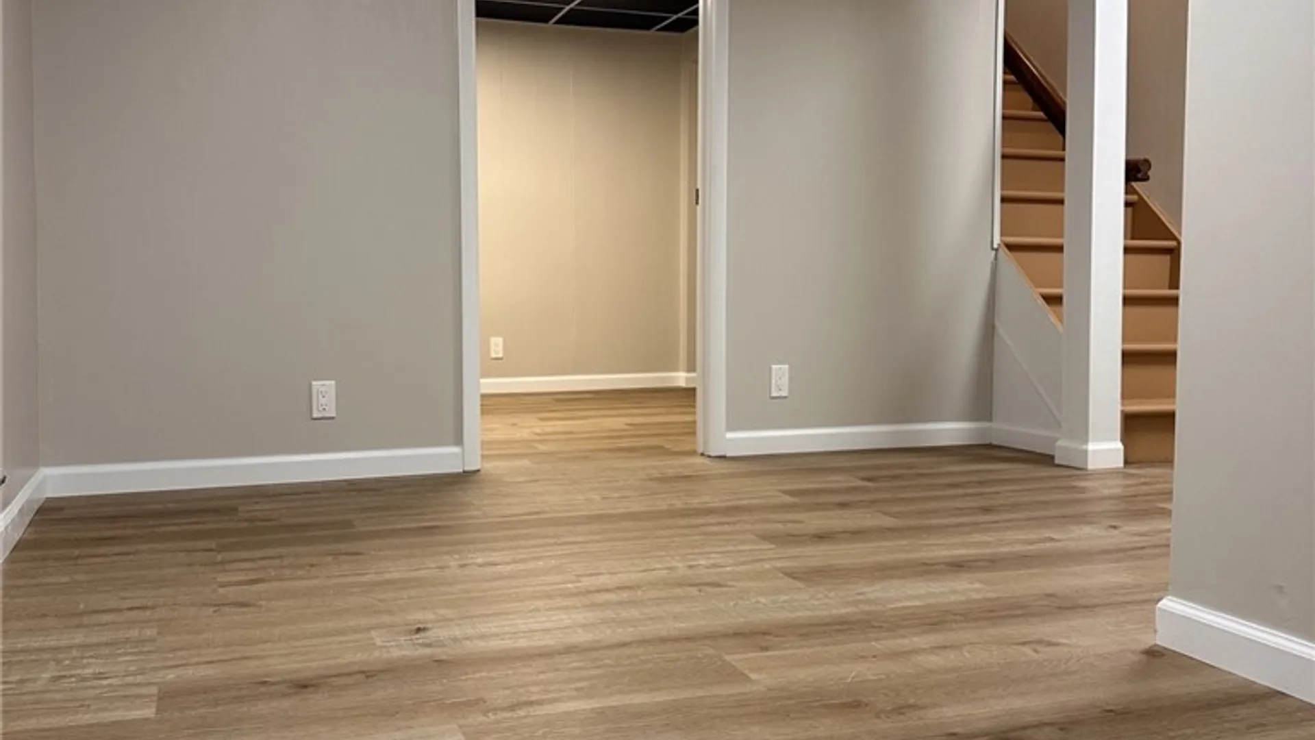 Property at 155 Kindlewood Lane, Irondequoit, NY 14617 23